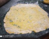 A picture of step 2 of Dal Parantha.