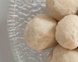 ચોખા ના લોટ ના લાડુ (Rice Flour Ladoo Recipe In Gujarati) રેસીપી સ્ટેપ3ફોટો