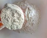 A picture of step 1 of Twisted Russian pizza.