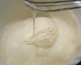 Brokkolis sonkás besameltekercs recept fázis 2 fotója