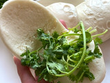 Sweet-and-Sour Duck Breast Bun