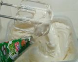 Foto langkah ke 4 dari resep Bolu Tiramisu Marmer Kukus Ekonomis.