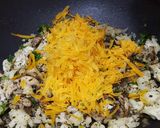 Foto del paso 4 de la receta: Macarrones al coliflor, champiñones y crema de trufa