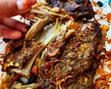Foto langkah ke 9 dari resep Omani Shuwa (Traditional Omani Slow Cooked Lamb).