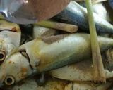 Foto langkah ke 8 dari resep Ikan masak bumbu kunyit.
