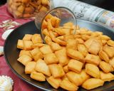 શક્કરપારા (Shakkarpara Recipe In Gujarati) રેસીપી સ્ટેપ6ફોટો
