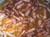 Lecsó kétfajta hagymával, hamis hegyessel