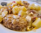 Foto del paso 8 de la receta: Pastelitos de chipirones y gambas en salsa con patatas
