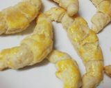 A picture of step 5 of Mini croissant.