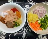 A picture of step 2 of Chicken Keema and Vegetables Kachori.