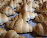 Фото кроку 3 до Мінікруасани з шоколадним кремом 🥐.