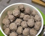 Foto langkah ke 6 dari resep 72. Bakso Sapi Anti Gagal.