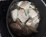 Foto del paso 3 de la receta: Pollo al verdeo con champingones