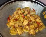 Foto langkah ke 3 dari resep Orek Tahu Kentang.