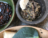 Foto del paso 6 de la receta: Frijol machacado con oreja de León