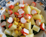 Foto del paso 6 de la receta: Ensalada de patata, surimi y mejillones en escabeche