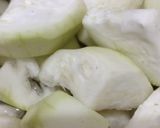 A picture of step 1 of Aloo tinda masala.