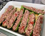 Une image de l'étape 17 de Courgettes et poivrons farcis bœuf, tomates et oignon.