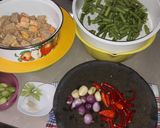 Foto langkah ke 2 dari resep Tumis buncis oncom.