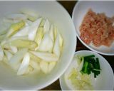 รูปขั้นตอนการทำที่ 4 ของ ผัดหน่อไม้ฝรั่งเนเธอร์แลนด์