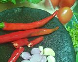 Foto langkah ke 2 dari resep Pepes Jamur Telor Asin Simple.