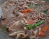 รูปขั้นตอนการทำที่ 4 ของ ราดหน้าสันคอหมูสไลด์