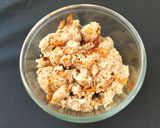 Foto langkah ke 2 dari resep Mie Goreng Topping Ikan.