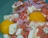 Foto del paso 4 de la receta: Tarta básica de jamón, queso y tomate