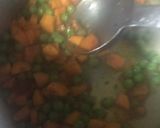 A picture of step 4 of Daliya khichdi.