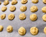 Hình bước làm 2 của món Macaron & stick khoai lang
