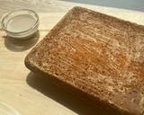 A picture of step 2 of Sweet tahini glaze for cakes.