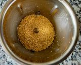 A picture of step 2 of Kathiyawadi Bharwa Baingan & Potato Sabji.