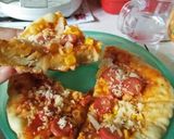 Foto langkah ke 8 dari resep Pizza teflon sederhana.