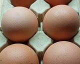 Foto del paso 10 de la receta Alcachofas con patata y huevos escalfados con foie gras de pato