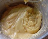 Foto langkah ke 1 dari resep Diplomat Cream.