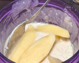 Foto langkah ke 4 dari resep Potato Wedges.