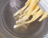 Foto del paso 4 de la receta: Tagliatelle alla Carbonara - Tallarines a la Carbonara