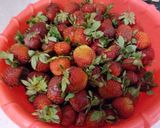 عکس مرحله 1 از دستور مربای توت فرنگی
