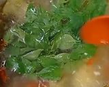 Foto langkah ke 5 dari resep Sup gurame kuah bening.