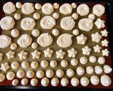 Hình bước làm 4 của món Meringue