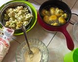 Foto langkah ke 4 dari resep Simple Fried Cauliflower.