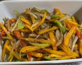Foto del paso 3 de la receta: Filete Basa al Carbón con Vegetales a la Oriental