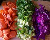 Foto del paso 3 de la receta: Wok de vegetales y pescado con arroz integral al natural