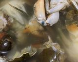 Foto langkah ke 1 dari resep Kepiting Saus Asam Manis Pedas.