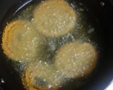 खमंग खुसखुशीत चकली (chakali recipe in marathi) रेसिपी स्टेप 4 फोटो 