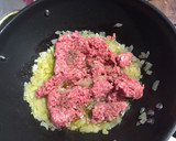 Foto del paso 2 de la receta: Spaghetti con carne y tomate