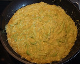 Foto del paso 5 de la receta: Rollitos de calabacín con queso y curry