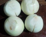Foto del paso 3 de la receta: Bife de hígado encebollado con guarnición de puré de papas