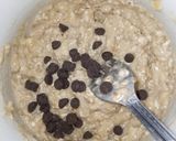 A picture of step 5 of Chocolate chip oats mug cake.