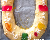 Foto del paso 10 de la receta: Roscón de Reyes Clásico (Sin masa madre)
